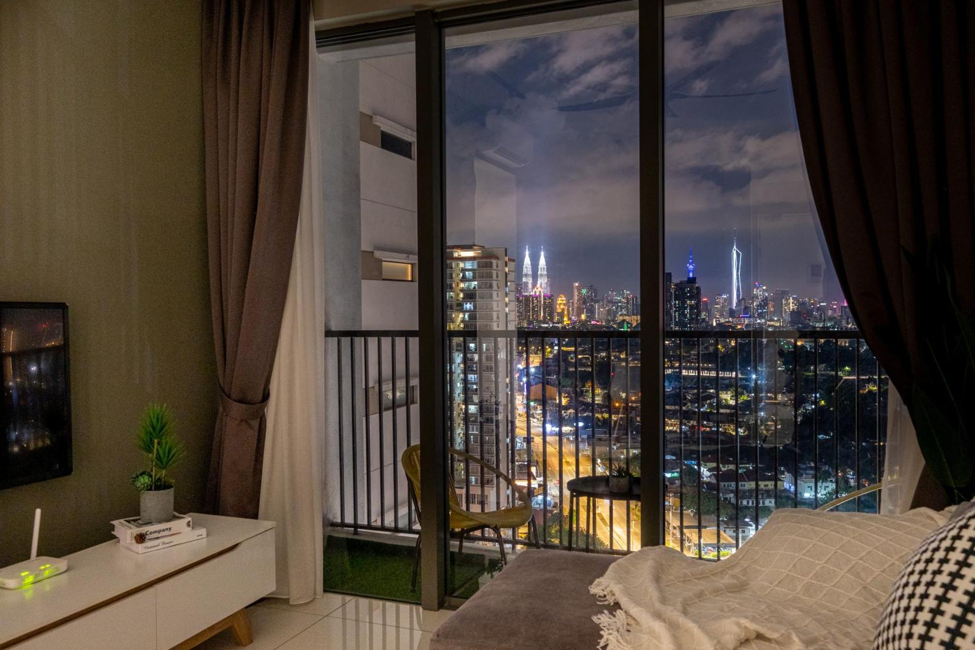 Wi-fi 500mbps Cozy 3br 7pax@kenwingston Platz