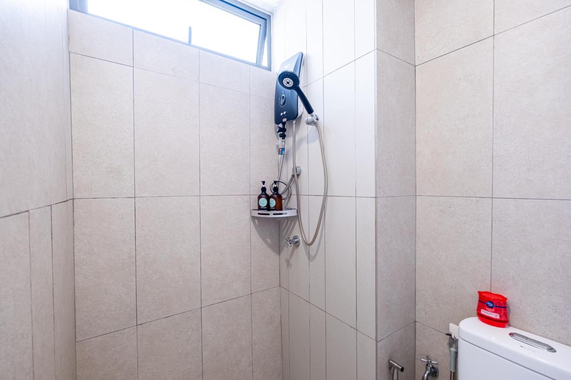 Wi-fi 500mbps Cozy 3br 7pax@kenwingston Platz Pangsapuri *